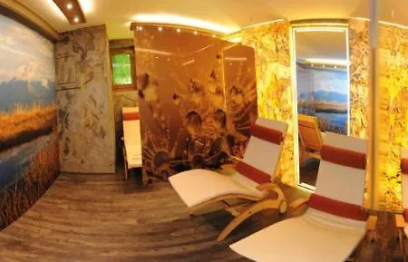 فندق In Out Unterellmau