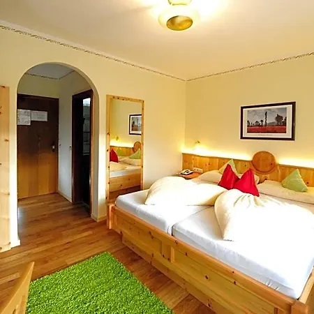 In Out Unterellmau Inkl Jokercard Hotel Saalbach-Hinterglemm